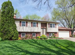 3320 Eastwind Ct, Indianapolis, IN 46227