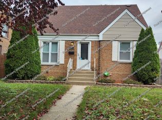 909 175th St, Hammond, IN 46324