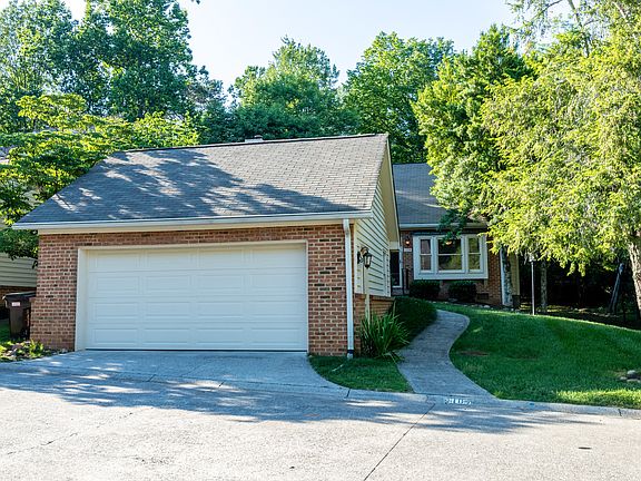 2nd image of 1104 Greywood Dr