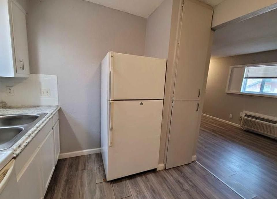 2nd image of 263 Harlan St #1