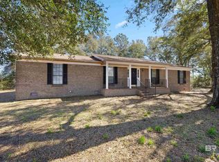 2890 Charmingdale Dr E, Mobile, AL 36618