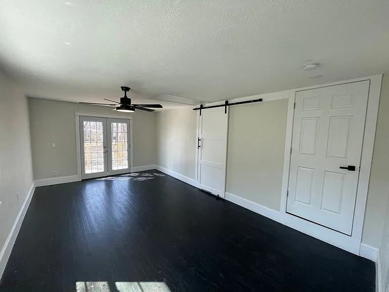 428 W Broadmoor St — Photo 20