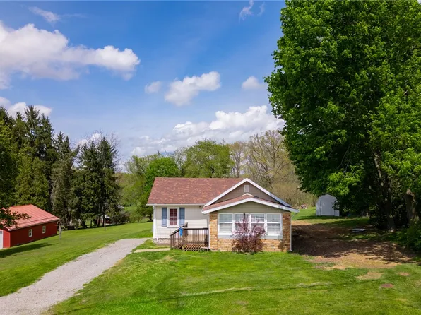 743 Harmony Baptist Rd, New Castle, PA 16101