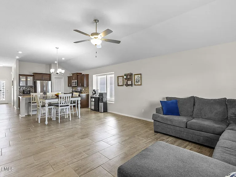 1133 Indigo Sky St — Photo 20