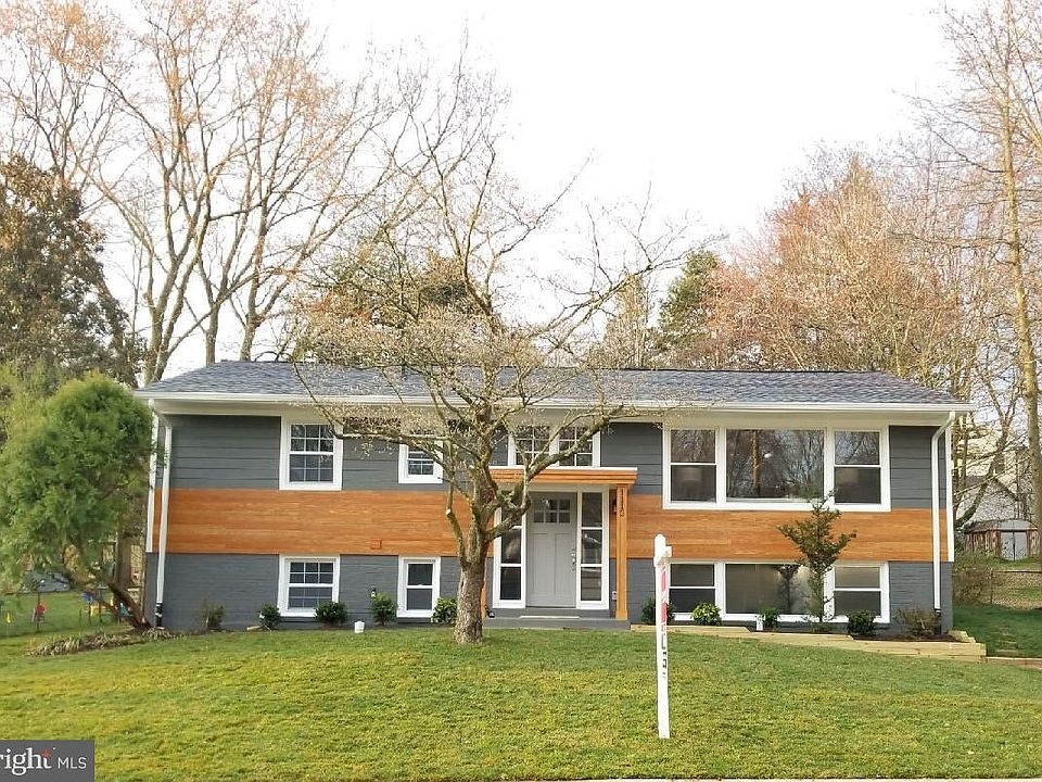 1st image of 1113 Lakewood Dr SW