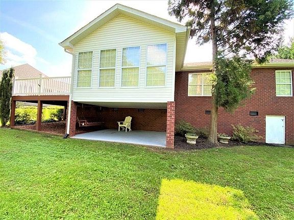 4th image of 2311 Sunnywood Ln