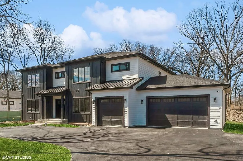 70 Riverwoods Rd photo 1
