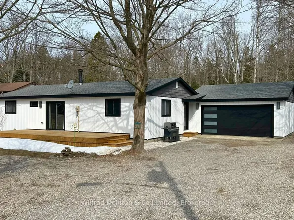 38 Allister Pl, South Bruce Peninsula, ON N0H 2G0