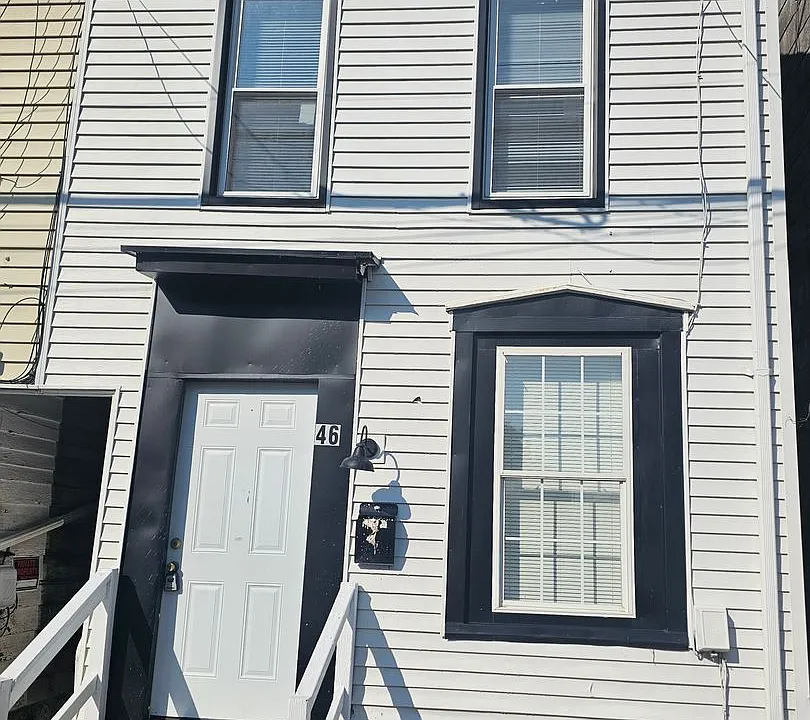 46 N Hartley St