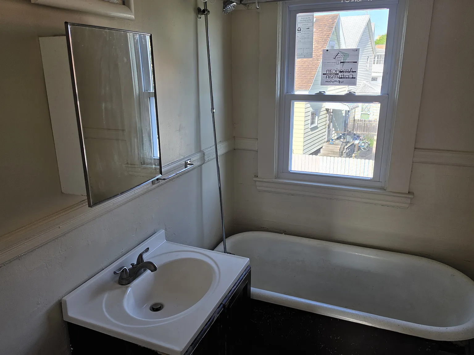 1 bed, 1200 sqft, $1,050 — Photo 3