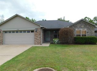 2705 Clover Ln, Conway, AR 72032