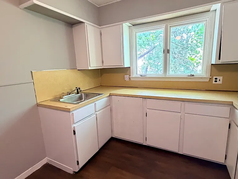 14 Chubbuck St #2R — Photo 5