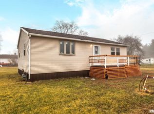 315 4th St, South Pekin, IL