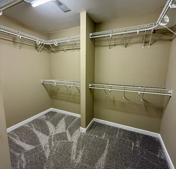1529 Olde Sage Ct — Photo 39