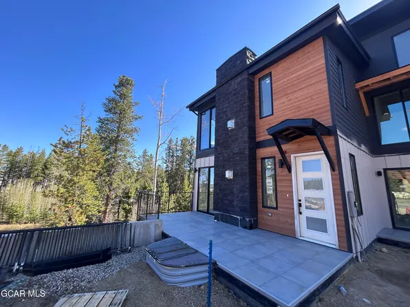 460 Lions Gate Dr, Winter Park, CO 80482