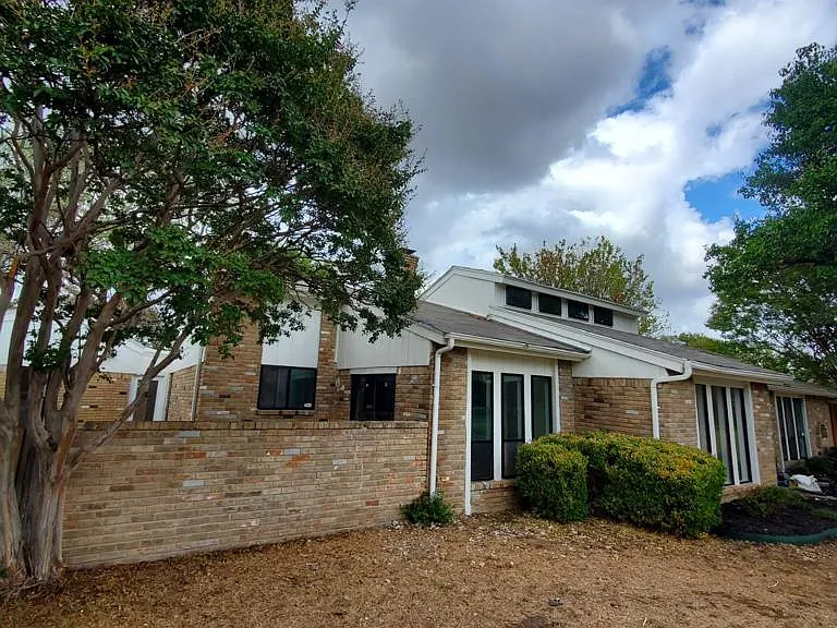 1511 Estates Way — Photo 47