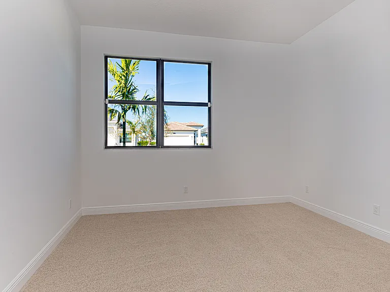 9155 SW Esule Way — Photo 44