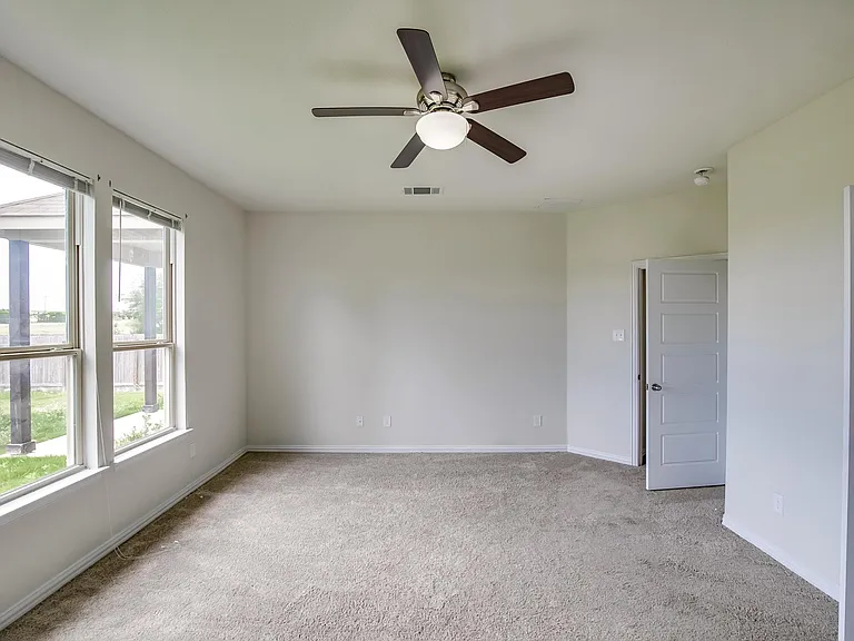 226 Hot Spring Valley — Photo 10