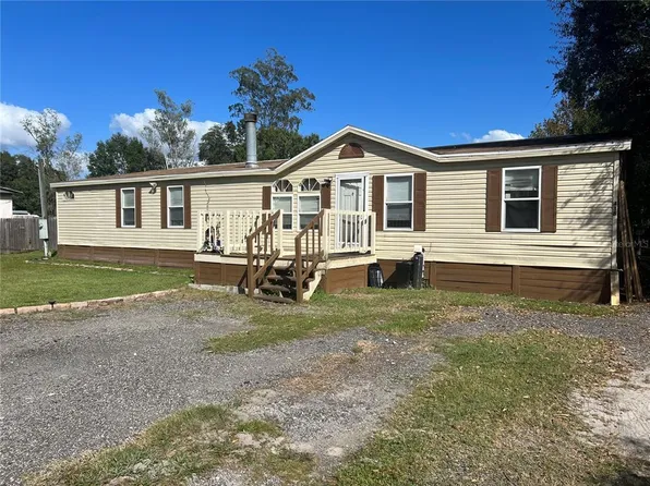 6438 Mangrove Dr, Zephyrhills, FL 33544