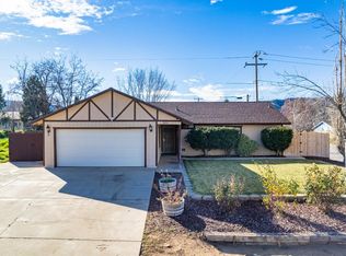 21191 Santa Barbara Dr, Tehachapi, CA 93561