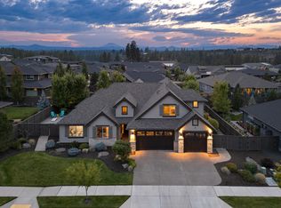 60869 SW Headwaters Loop, Bend, OR 97702