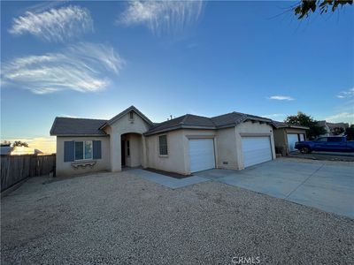 9011 Azalea Springs Rd, Oak Hills, CA, 92344