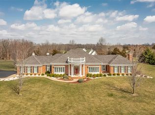 2038 Farris County Rd, Foristell, MO 63348