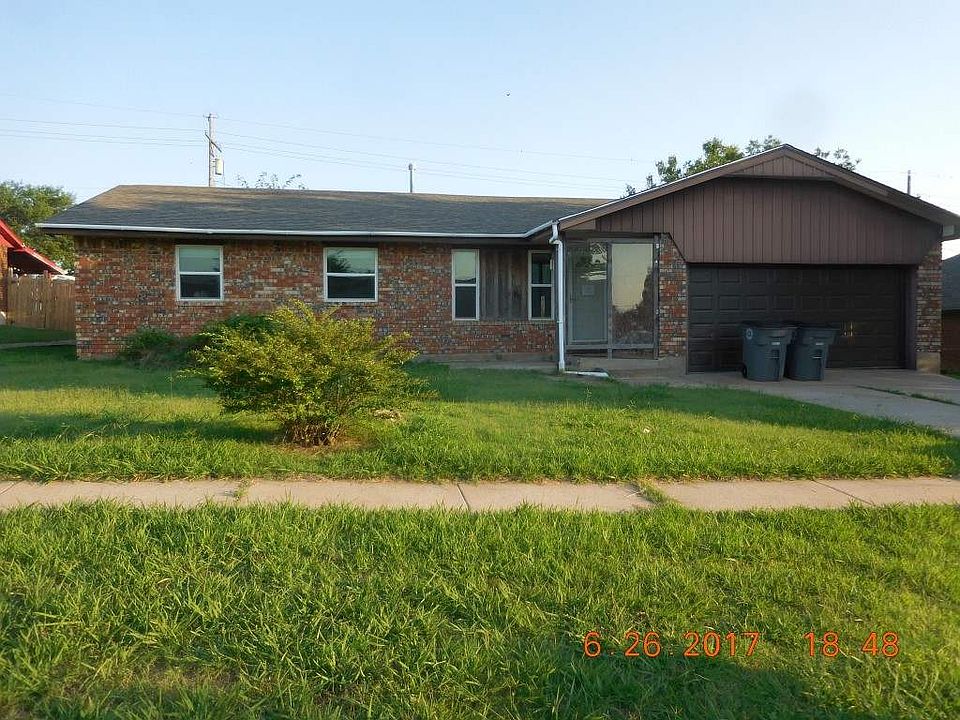 1st image of 4638 NW Lincoln Ave