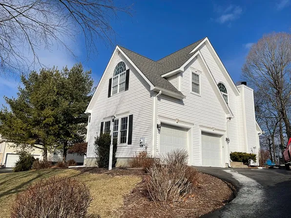 173 Roosevelt Dr, Poughquag, NY 12570