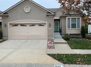 11247 S Chouteau St, Olathe, KS 66061