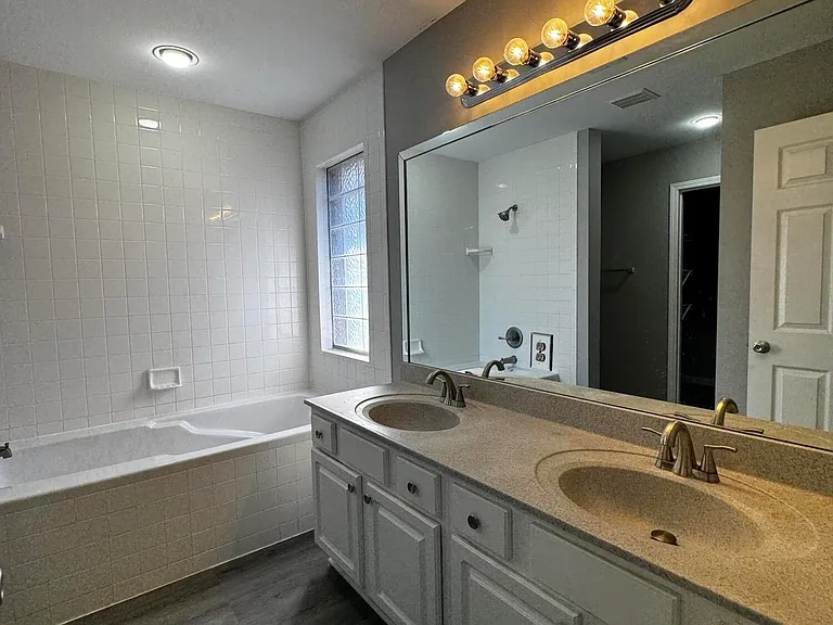 2224 Wilmington Ln — Photo 20