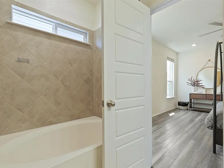 14500 Jackson Browning Ln — Photo 12