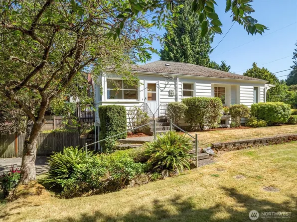 9501 27th Avenue NW, Seattle, WA 98117