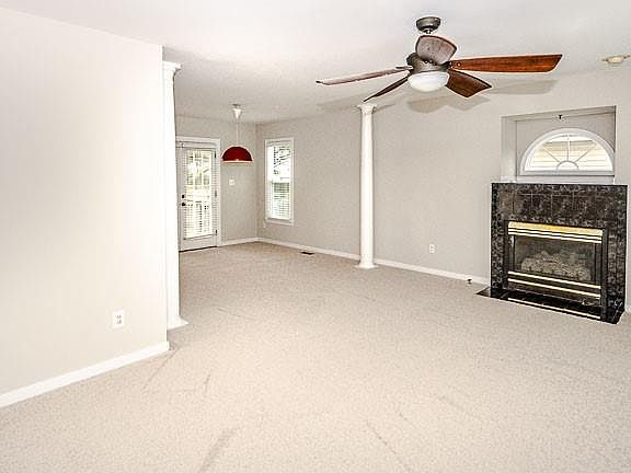 5th image of 7411 Pineleaf Dr