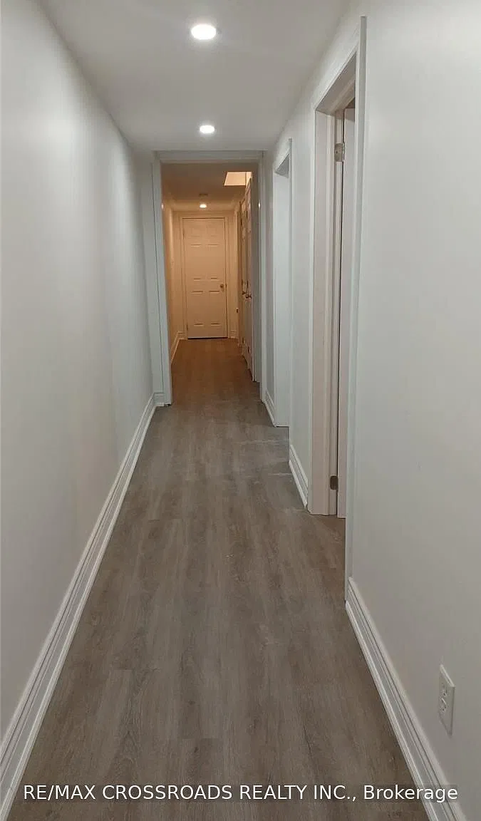2 bed, $1,600 — Photo 2
