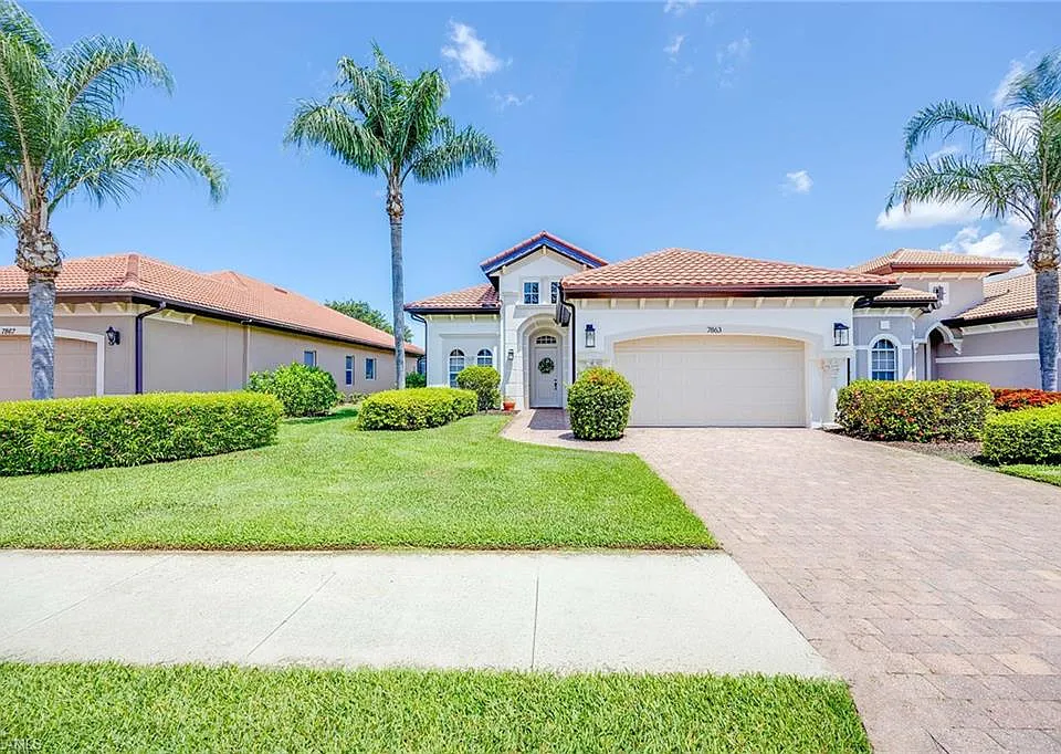 7863 Valencia Ct