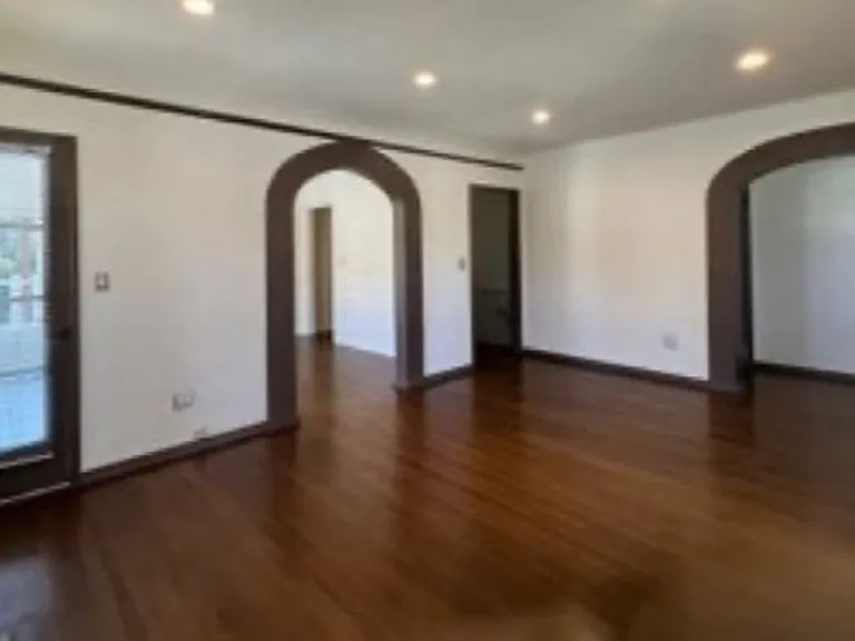 1171 Huntington Dr — Photo 20