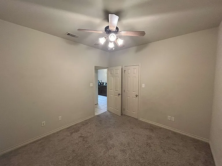 223 Forest Dr — Photo 14