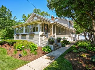 408 Cottage Ave, Glen Ellyn, IL