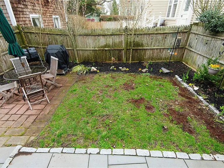12 Maitland Ct — Photo 26