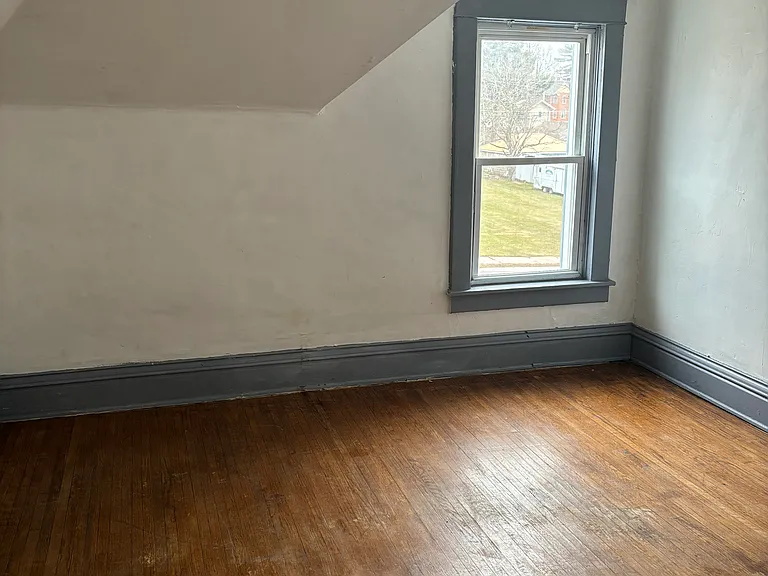 614 N Frederick Ave — Photo 11