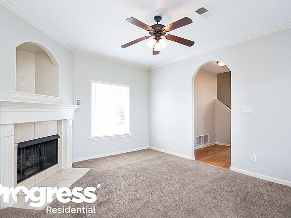 3rd image of 6231 Arlington Ln