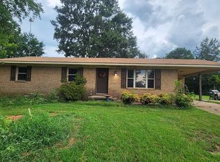 212 Polk Rd #88, Mena, AR 71953
