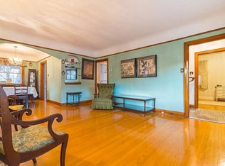1679 King St E, Hamilton, ON L8K1V2