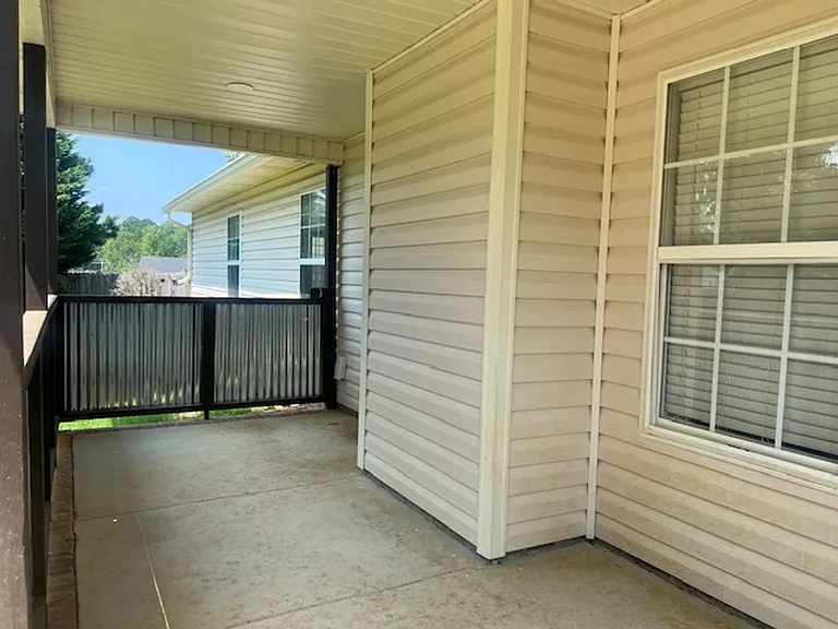 436 Chester Lake Pl — Photo 9