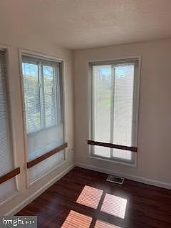1823 N Shore Ct — Photo 38