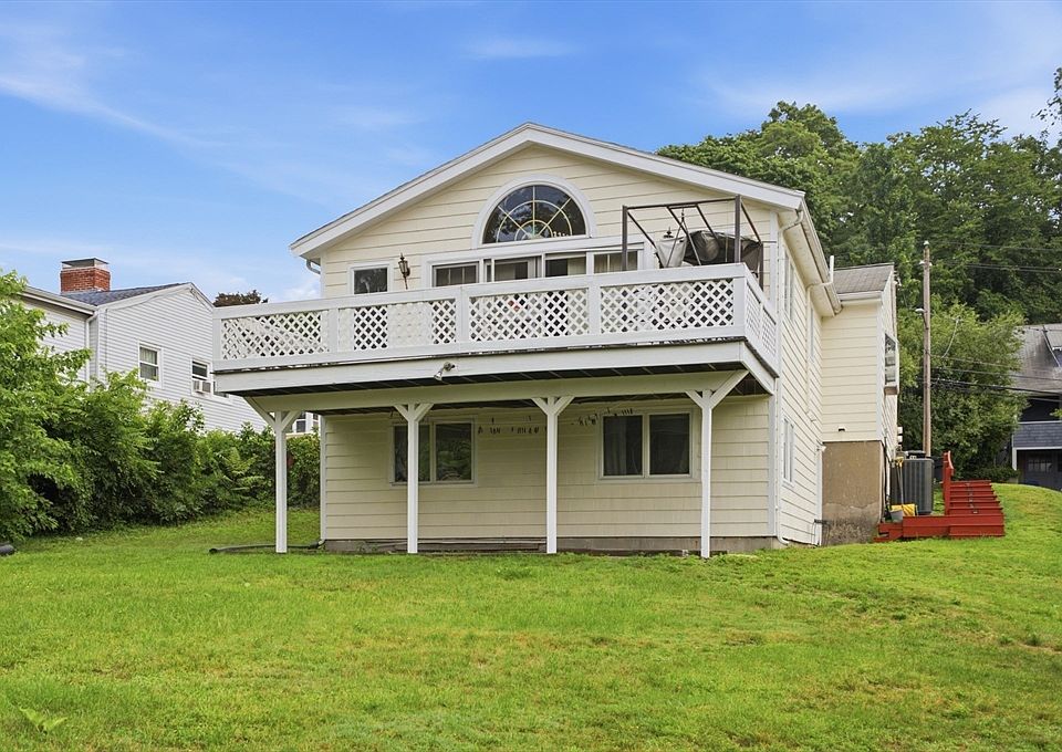 1st image of 32 Brayton Rd