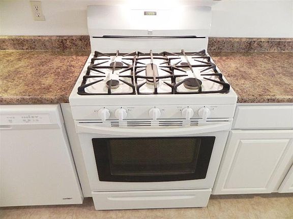 4th image of 10886 Willfleet Dr