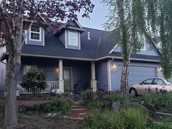 1942 Bentley St E, Monmouth, OR 97361