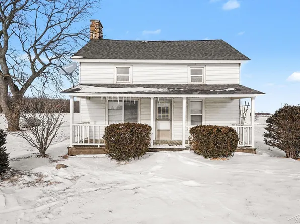 4500 Peet Rd, Chesaning, MI 48616